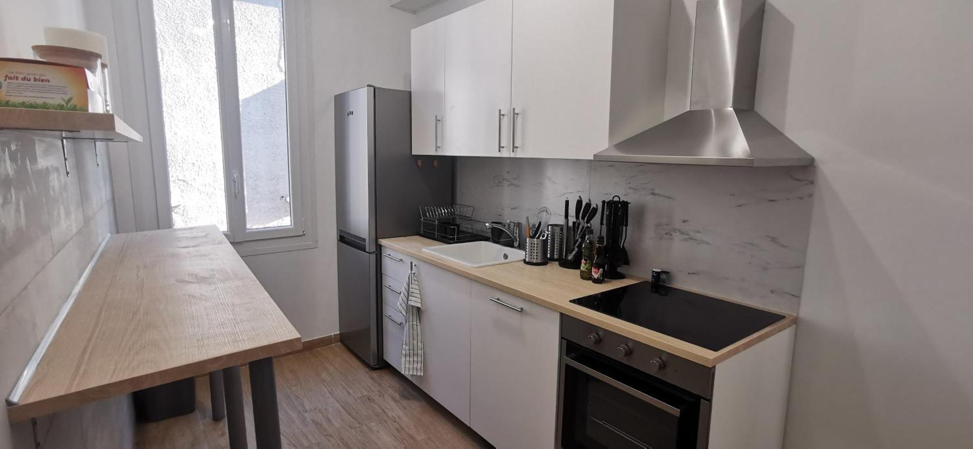 Appartements Et Studio Renoves En 2022, Intra Muros Авиньон Екстериор снимка
